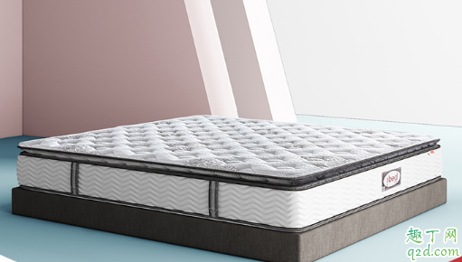 乳胶床垫适合啪啪吗 乳胶床垫有响声是怎么回事