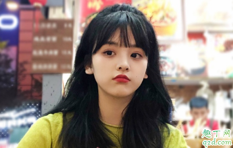 KTV陪唱能摸下面吗 ktv怎样能把陪唱带出去