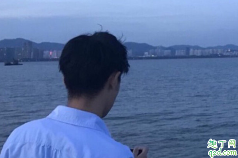 男朋友去当兵会变心吗 男朋友去当兵五年值得等吗