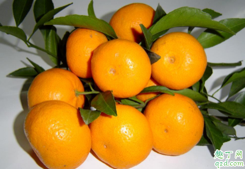 喉咙有异物感是咽炎吗 慢性咽炎有忌口吗