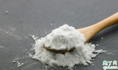 小苏打刷牙让牙齿变白的说法靠谱吗 经常用小苏打刷牙危害大不大