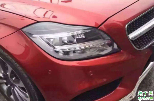 新车大灯有雾气属质量问题吗 汽车大灯进水了自己能干吗