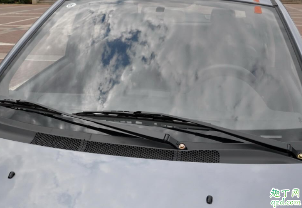 汽车雨刷异响怎么解决 雨刷片出现异响是哪里的问题