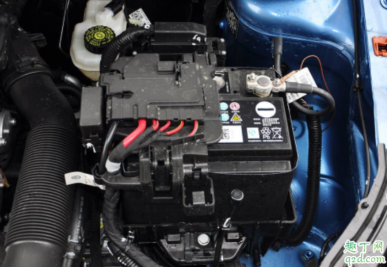 汽车怠速可以充电吗 怠速时电瓶可以充进去电吗