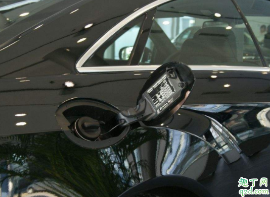 汽车油箱怎么放油 汽车油箱里有油渣怎么去掉