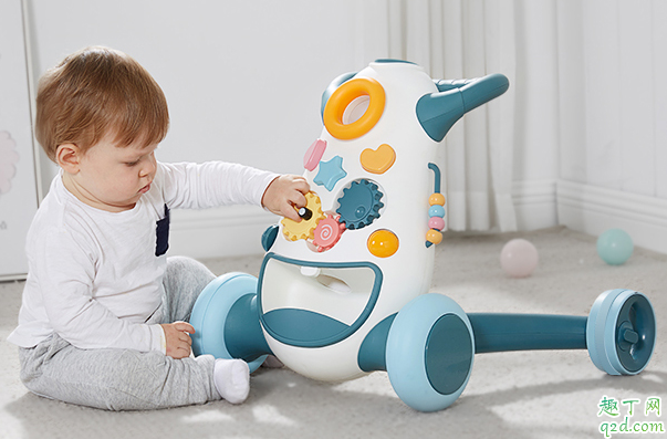 学步车学步带哪个更适合宝宝用 为什么不能用学步车