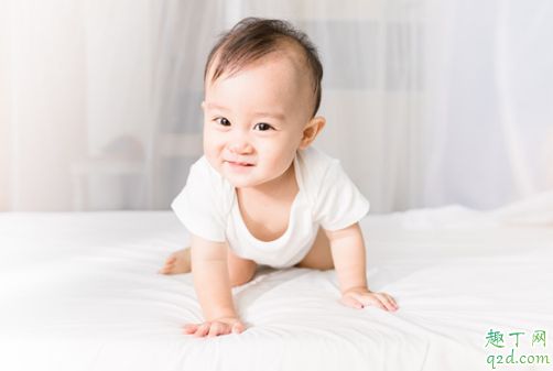 孕妇提前准备宝宝衣服容易早产吗 孕妇提前准备宝宝衣服有什么讲究