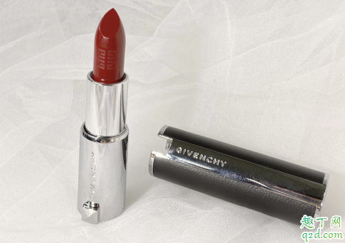 纪梵希333是什么颜色 纪梵希小羊皮333口红试色