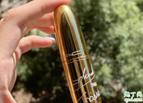 MAC2019金色签名限定口红什么颜色 MAC签名限定金管试色