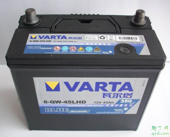 汽车电瓶没电打不着火要换吗 为什么冬天汽车电瓶容易没电