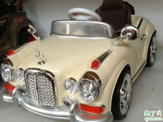 新车倒车刹车片有异响怎么回事 刹车怎么踩不伤刹车片