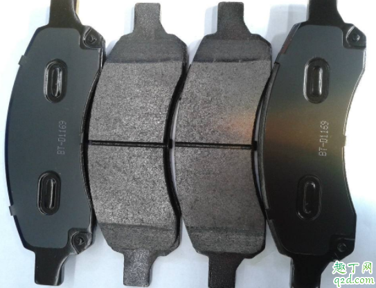 汽车刹车片磨损不一致正常吗 怎么看刹车片磨损得狠不狠