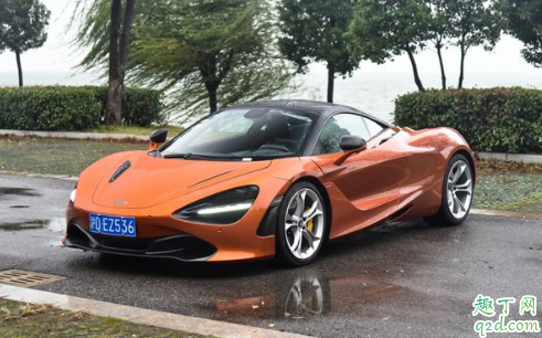 郭麒麟开的车是什么牌子 郭麒麟富二代的样子开的车多少钱