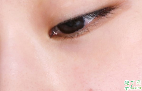 迪奥凝脂恒久气垫2019新款好用吗 dior2019新款小羊皮气垫使用评测