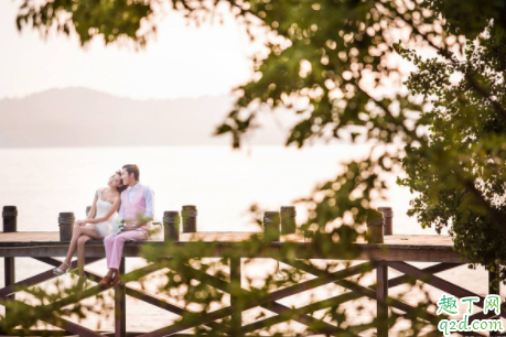 男朋友向女朋友借钱怎么办 男朋友向女朋友借钱该借吗