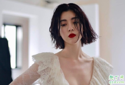 老婆和同事聊天越来越暧昧怎么办 老婆和同事聊天有说有笑正常吗