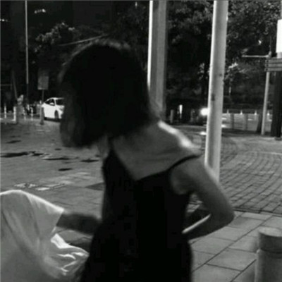 不明显的情侣头像老师看不出来 隐蔽的情侣头像不易察觉的那种