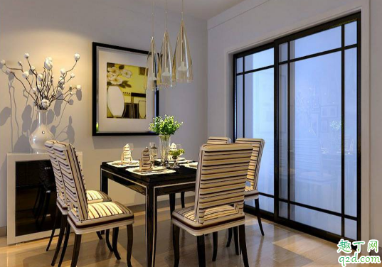 厨房门用什么样的显得高档大气 厨房门怎么选择比较好