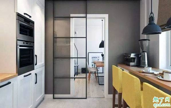 厨房推拉门和平开门哪个好 厨房用推拉门和平开门的优缺点