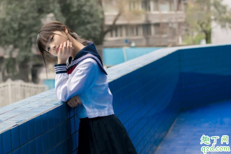 ?小蜜蜂直播VIP永久破解版在哪找 ?小蜜蜂直播二维码免费分享