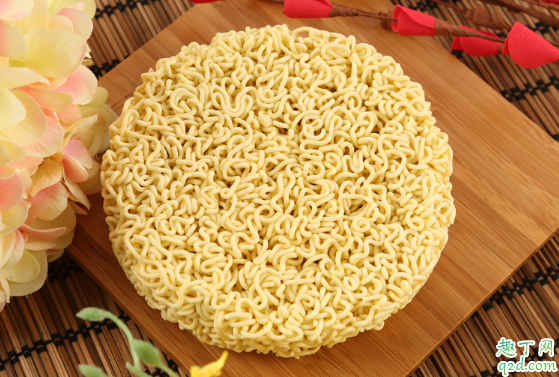 怀孕可以吃方便面和薯片吗 怀孕吃方便面和薯片要注意什么