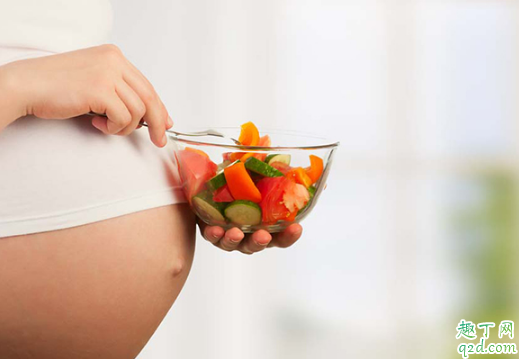 孕妇半夜饿了是睡觉好还是吃东西好 孕妇半夜饿了怎么办