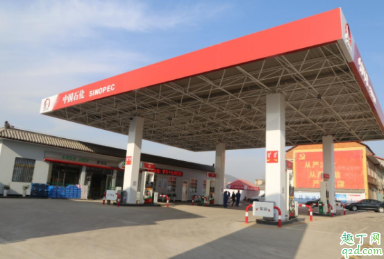 发动机行驶中抖动和汽油有关吗 汽车行驶中抖动是哪里的问题