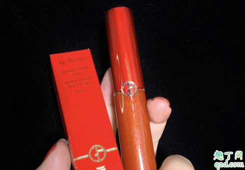 阿玛尼405g和405有什么区别 阿玛尼405g和405对比试色