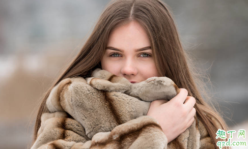 脏皮草能不能水洗 在家怎么清洗皮草