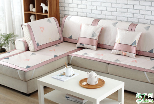 新买的沙发要铺沙发垫吗 沙发垫有必要买吗