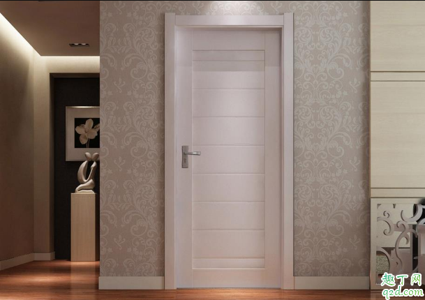 白色门用什么颜色踢脚线好 白色门踢脚线颜色搭配