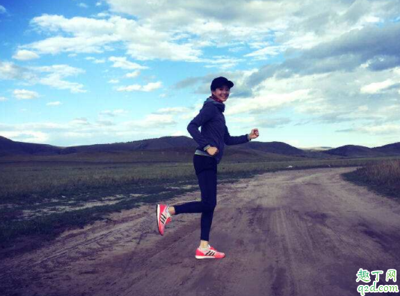 为什么蹲下起来膝盖疼 膝盖疼是膝盖坏了吗