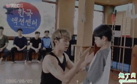 浪客行女主开的红色车什么牌子 浪客行秀智同款车型号及价格