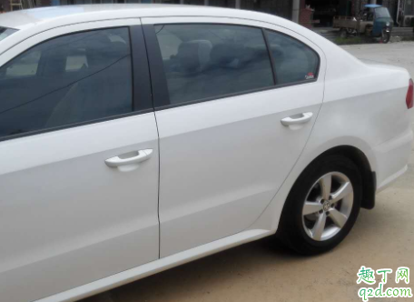 车窗贴膜起泡怎么办 车窗贴膜后为什么不能开窗