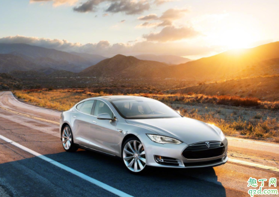 汽车转弯时轮胎为什么会响 汽车冬天轮胎转弯有咯噔声是什么问题