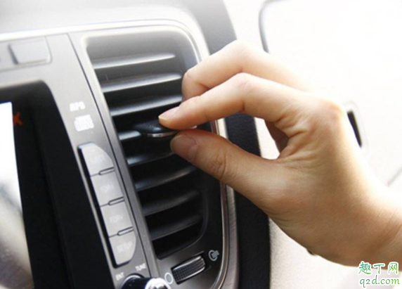 为什么热天开空调车会没劲 冬天开空调车内起雾怎么办