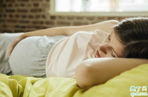 孕妇睡姿影响宝宝胎位吗 怀孕后应该保持什么睡姿