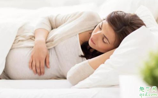 孕妇睡姿影响宝宝胎位吗 怀孕后应该保持什么睡姿