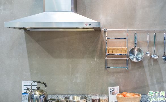 家庭如何清洗油烟机 蒸汽清洗抽油烟机的办法可行吗
