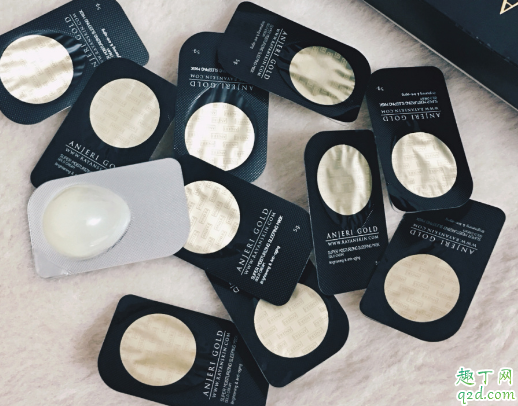 anjeri睡眠面膜金色银色哪个好 anjeri睡眠面膜用完需要洗吗