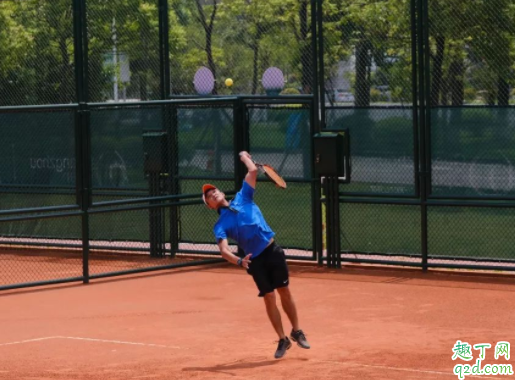 网球怎么练发球 网球怎么抛球