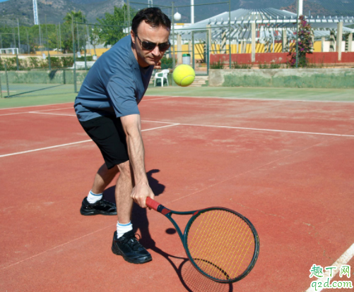 网球新手训练多久水平可以到3.0 八岁半的小孩可以学网球吗