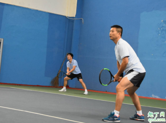 网球放小球是什么 如何训练网球放小球