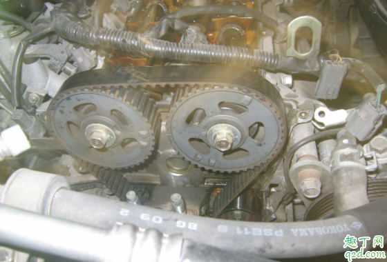 汽车行驶中正时皮带断了会发生什么 正时皮带可以单独换吗