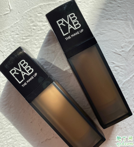 rvblab粉底液好用吗 rvb粉底液使用评测