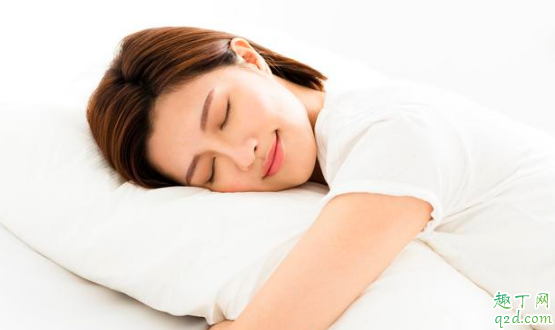 睡着时口干什么原因 怎么避免晚上睡觉口干