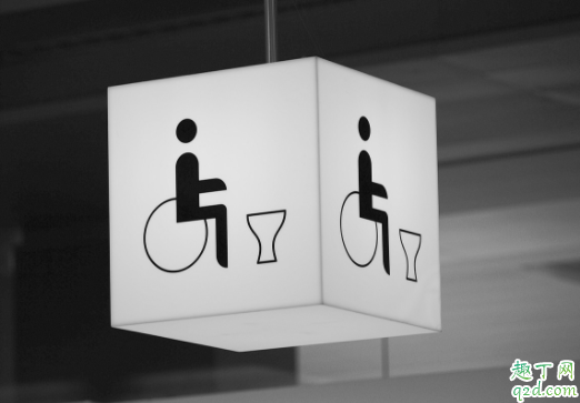 尿液有泡泡是肾有病吗 小便白色泡沫正常吗