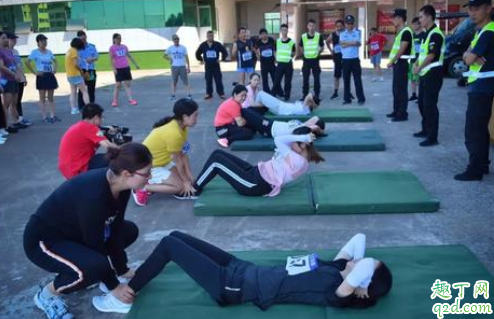 腹部怎么做力量训练 什么力量运动练到腹部