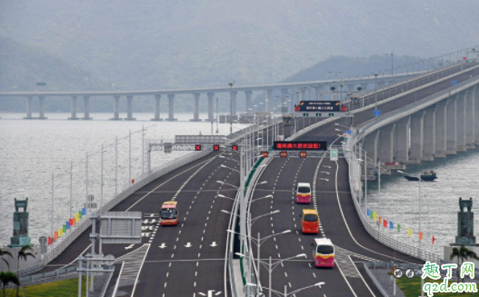 等红绿灯可以不拉手刹吗 为什么手刹冬天冻住了