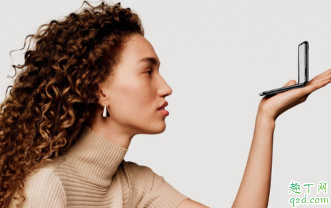 三星Galaxy Z Flip上市时间什么时候 三星galaxy z flip价格